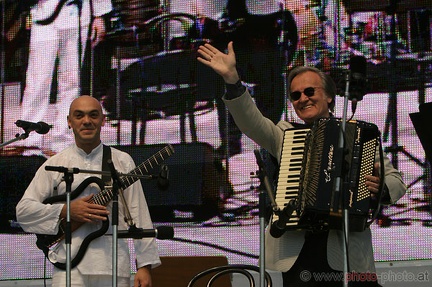 Alegre Correa &amp; Karl Hodina